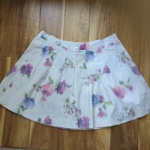 Theory Size 10 Floral Skirt